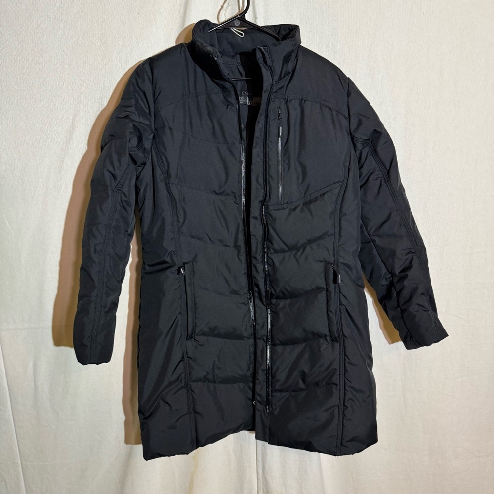 North end // black two way zip long puffy coat size medium JA1